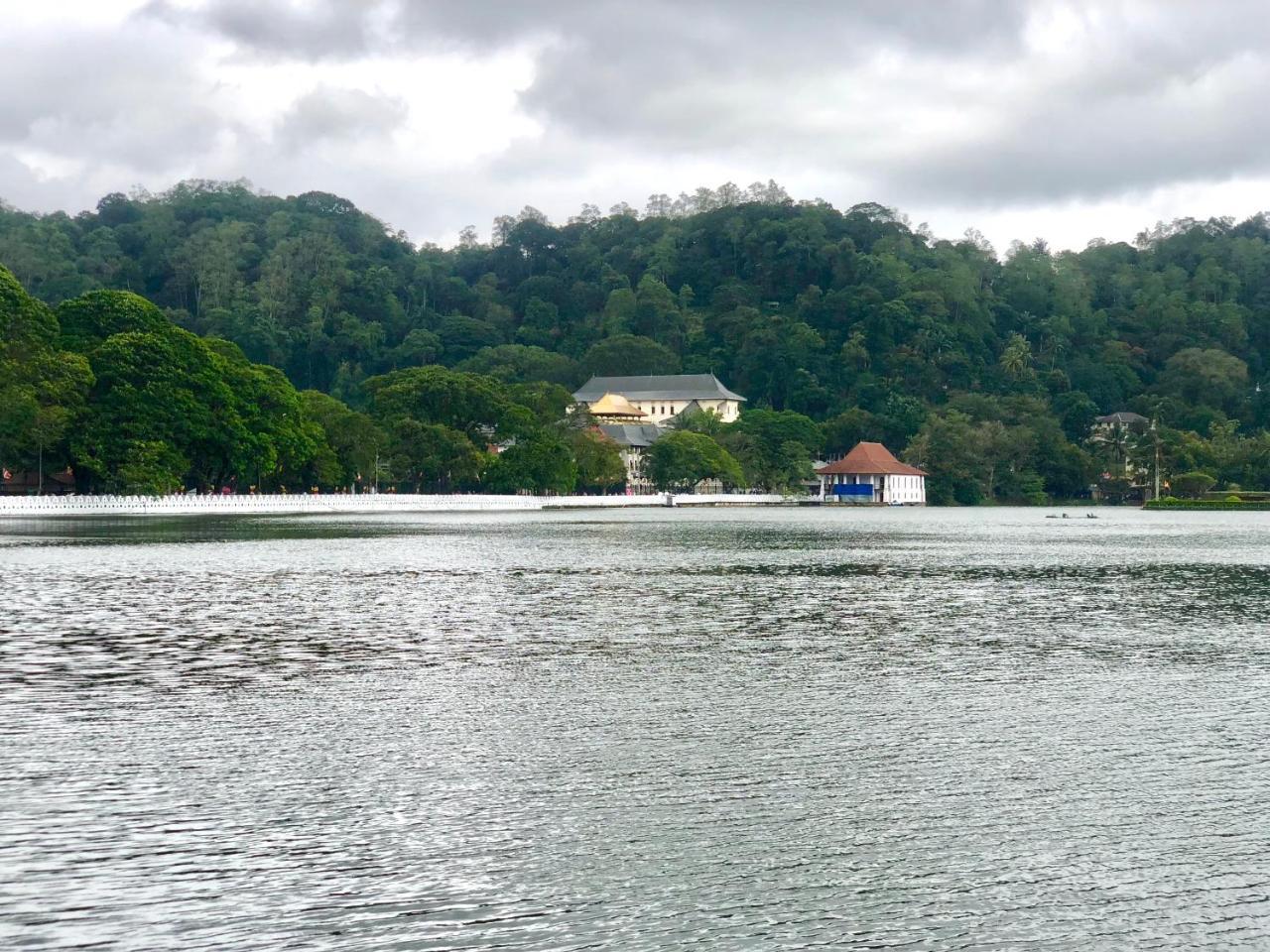 The Radh Hotel Kandy Luaran gambar